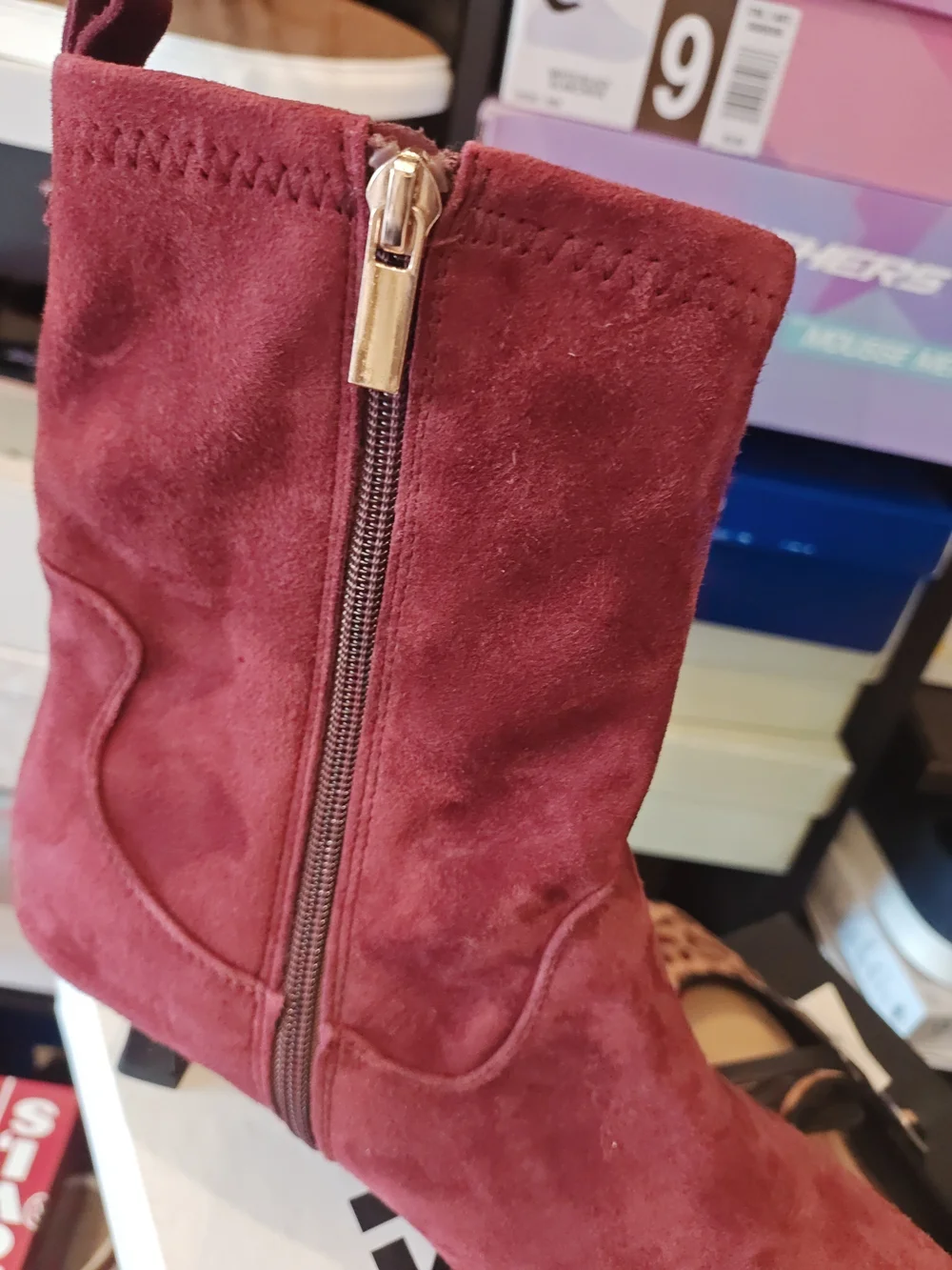 Tahari sleek burgundy